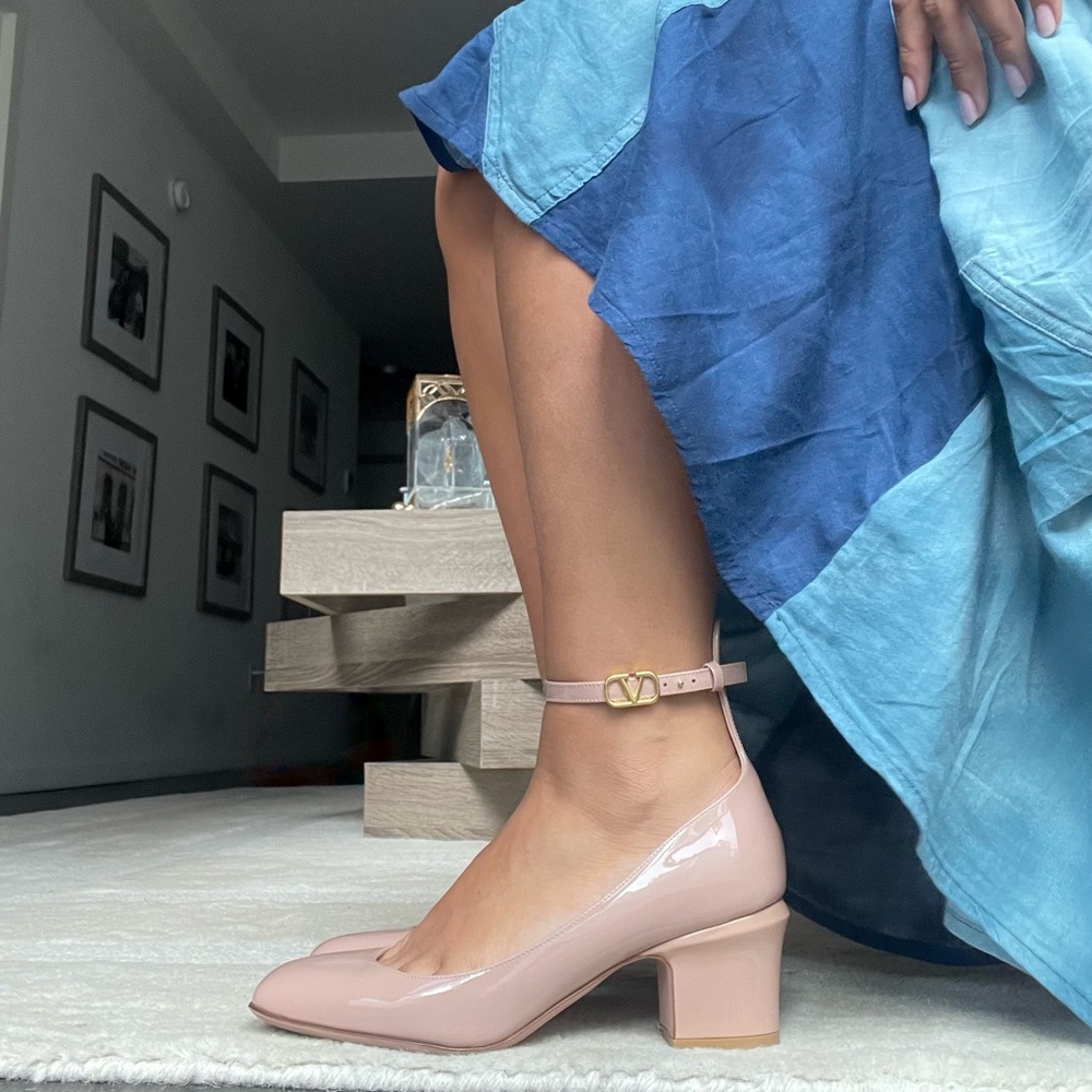 Valentino Garavani ankle strap Tan-Go 60mm patent-leather pumps VLogo Size 38